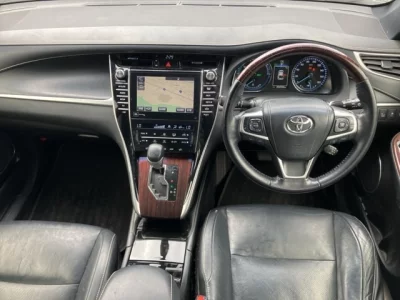 Toyota HARRIER  с аукциона в Японии