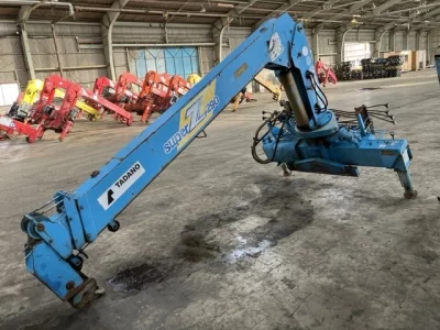 TADANO CRANE