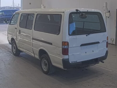 Toyota HIACE VAN  с аукциона в Японии