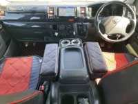 Toyota HIACE VAN лот № 20196 оценка RA  с аукциона в Японии 3