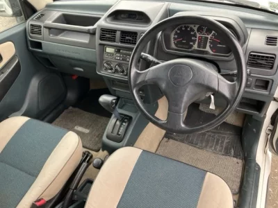 Mitsubishi PAJERO MINI