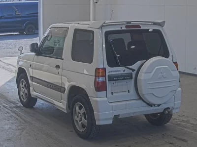 Mitsubishi PAJERO MINI