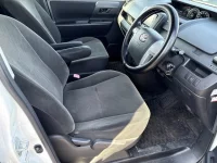 Toyota VOXY лот № 20218 оценка 3.5  с аукциона в Японии 7