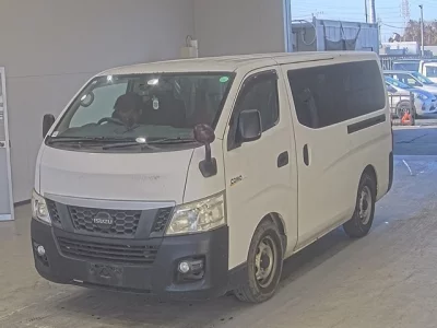 Isuzu COMO