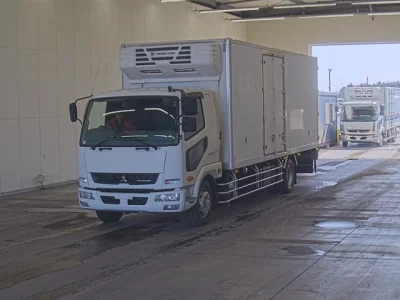 Mitsubishi FUSO FIGHTER  с аукциона в Японии