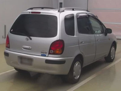 Toyota COROLLA SPACIO