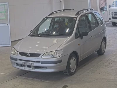 Toyota COROLLA SPACIO