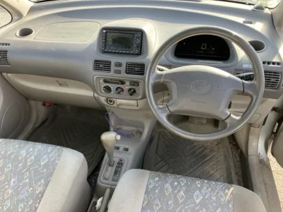 Toyota COROLLA SPACIO