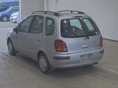 Toyota COROLLA SPACIO