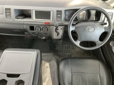 Toyota HIACE VAN  с аукциона в Японии