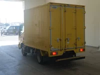 Nissan ATLAS лот № 1571 оценка 3  с аукциона в Японии 1