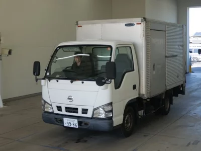 Nissan ATLAS  с аукциона в Японии