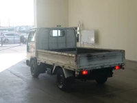 Nissan ATLAS лот № 1658 оценка 2  с аукциона в Японии 1