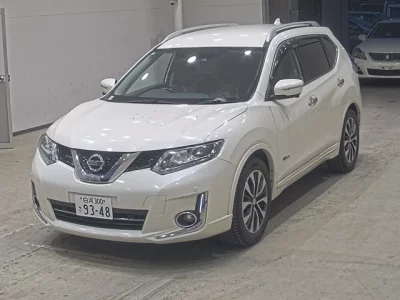 Nissan X-TRAIL