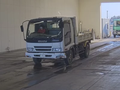 Isuzu FORWARD