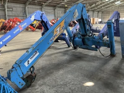 TADANO CRANE