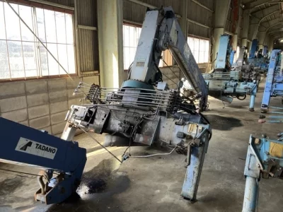 TADANO CRANE
