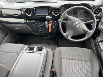 Nissan CARAVAN VAN