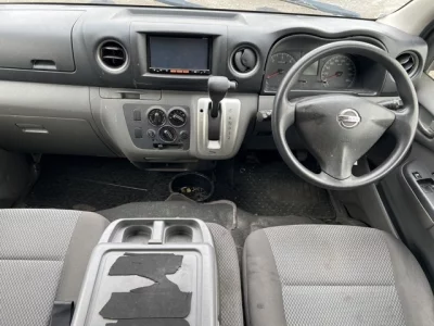 Nissan CARAVAN VAN