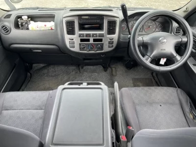 Nissan CARAVAN VAN