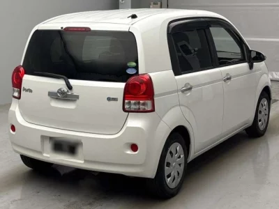 Toyota PORTE