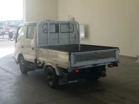 Toyota DYNA лот № 42 оценка R  с аукциона в Японии 1