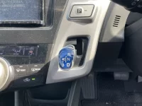 Toyota PRIUS ALPHA лот № 20477 оценка 4  с аукциона в Японии 4