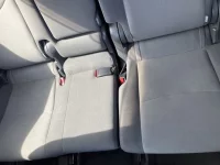 Toyota PRIUS ALPHA лот № 20477 оценка 4  с аукциона в Японии 8