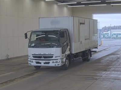 Mitsubishi FUSO FIGHTER