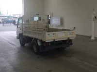 Mazda TITAN лот № 2006 оценка 4  с аукциона в Японии 1