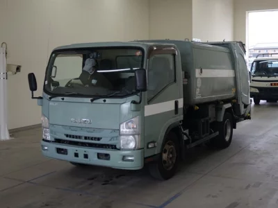 Isuzu ELF