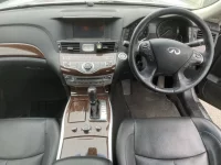 Nissan FUGA лот № 20392 оценка 3.5  с аукциона в Японии 3