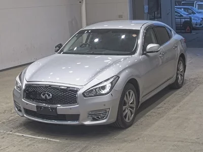 Nissan FUGA  с аукциона в Японии