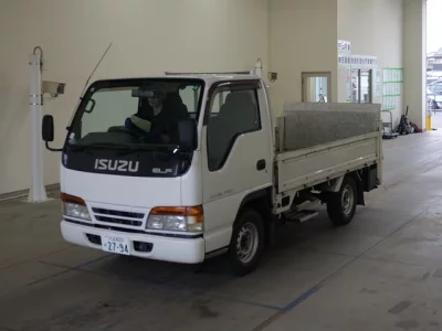 Isuzu ELF