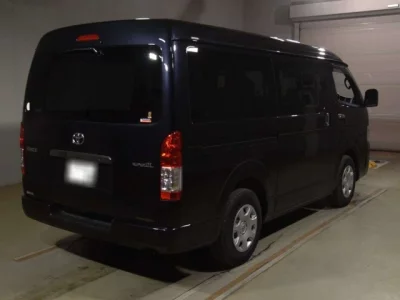 Toyota HIACE VAN  с аукциона в Японии