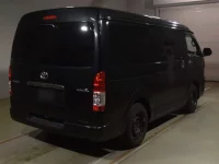 Toyota HIACE VAN лот № 62011 оценка 3.5  с аукциона в Японии 1
