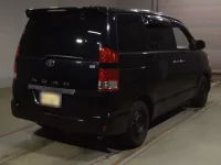 Toyota NOAH лот № 4083 оценка R  с аукциона в Японии 1