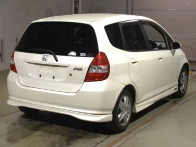 Honda FIT  с аукциона в Японии