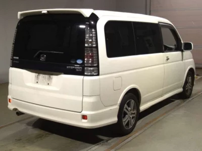 Honda STEP WAGON  с аукциона в Японии