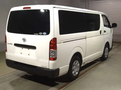 Toyota REGIUS ACE VAN