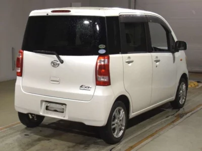 Daihatsu TANTO EXE