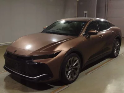 Toyota CROWN CROSSOVER