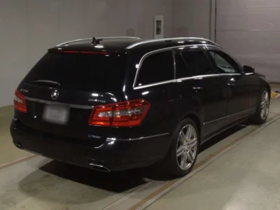 Mercedes-Benz E CLASS WAGON