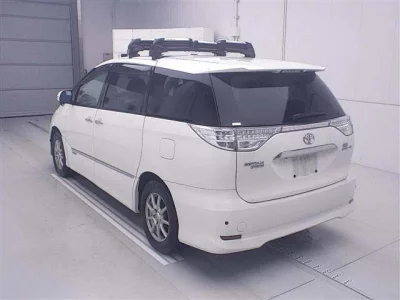 Toyota ESTIMA HYBRID