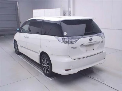Toyota ESTIMA HYBRID