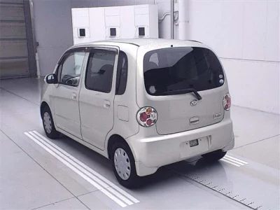 Daihatsu MOVE LATTE