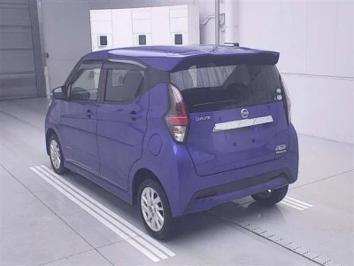 Nissan DAYZ  с аукциона в Японии