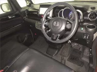 Honda N BOX лот № 70041 оценка 3.5  с аукциона в Японии 2