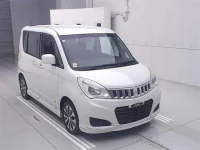 Mitsubishi DELICA D2 лот № 70065 оценка 3.5  с аукциона в Японии 9