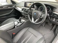 BMW 5-Series лот № 90072 оценка R  с аукциона в Японии 2